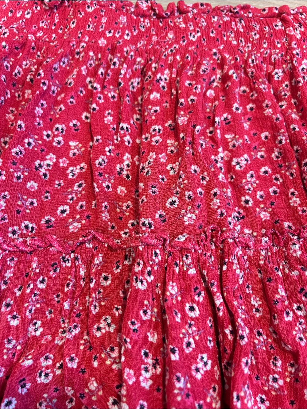 Princess Polly Shah red floral tiered flowy mini skirt size 6 - Picture 8 of 8